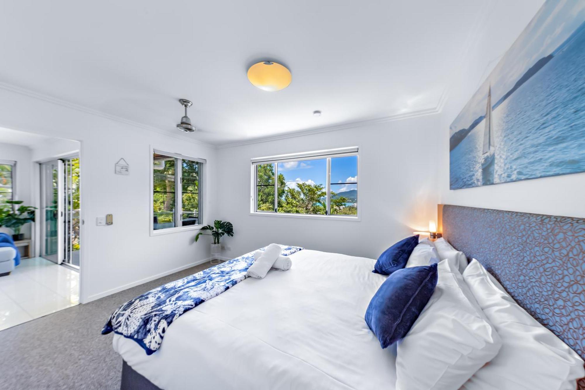 Airlie Summit Apartments Airlie Beach Exterior foto