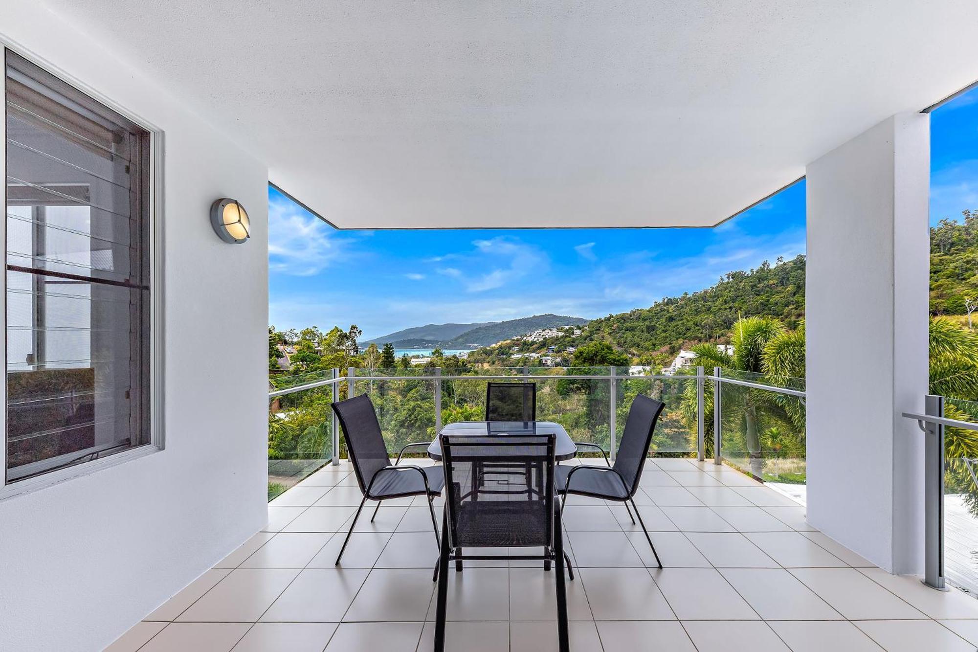Airlie Summit Apartments Airlie Beach Exterior foto