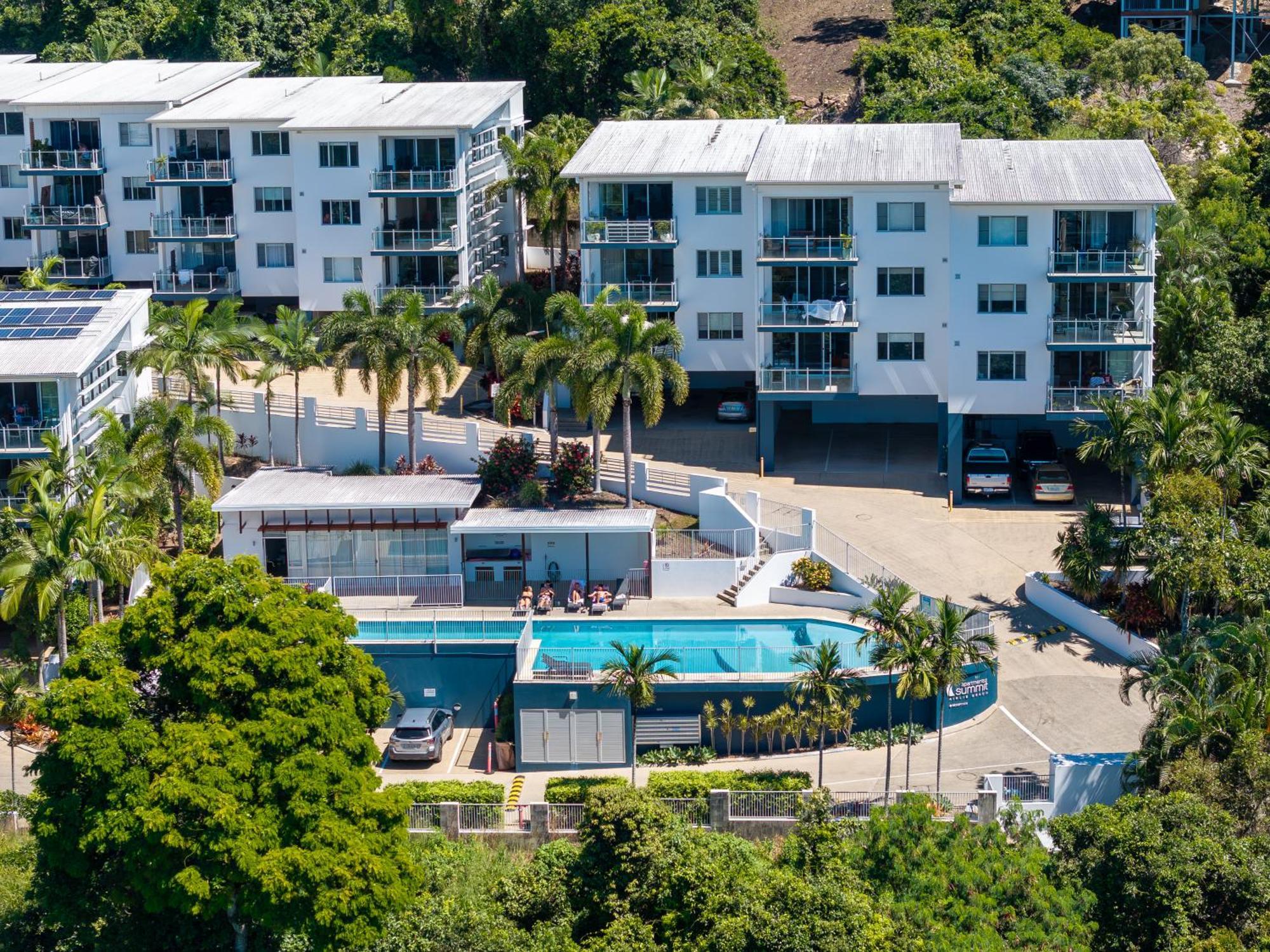 Airlie Summit Apartments Airlie Beach Exterior foto