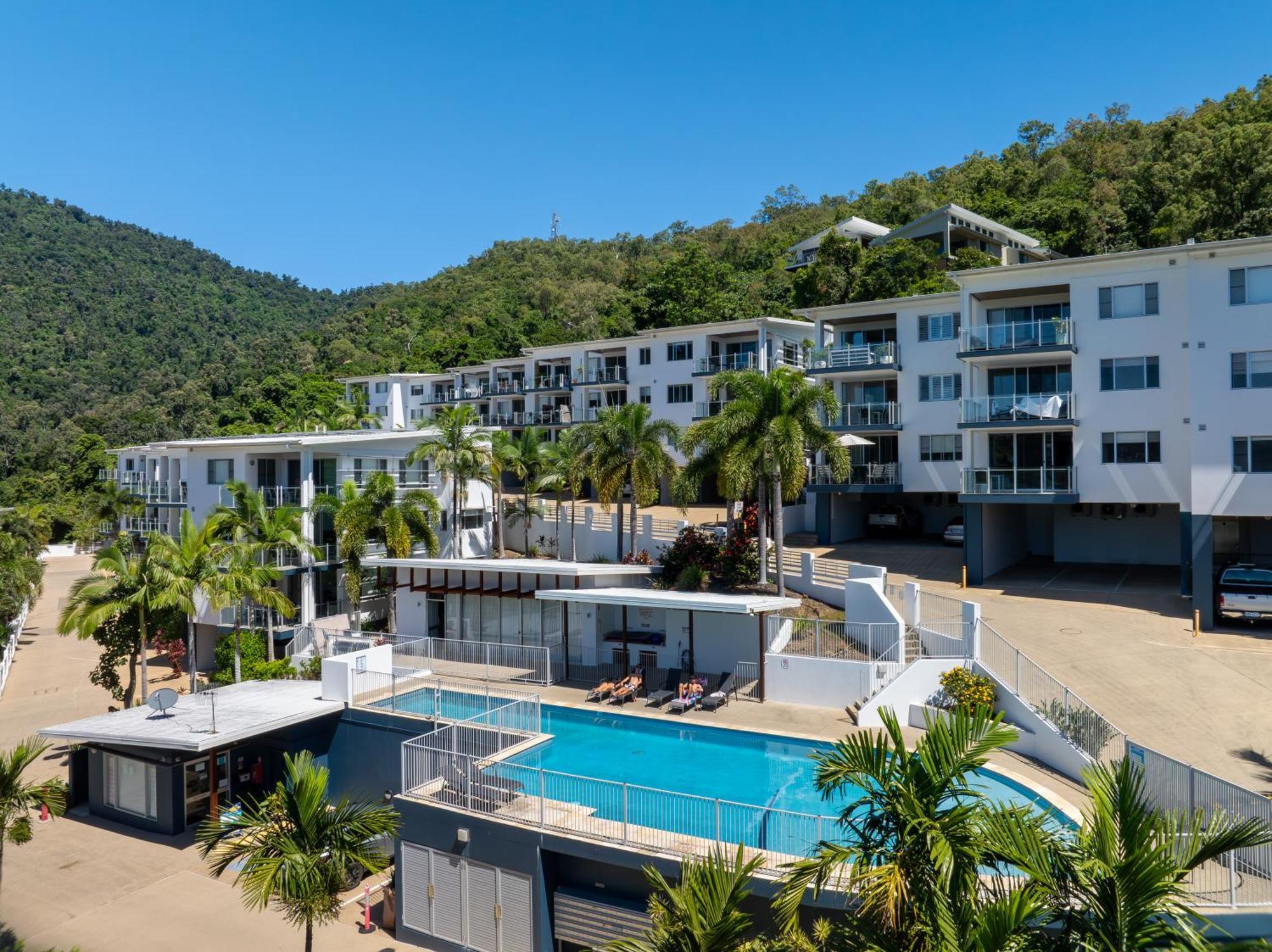 Airlie Summit Apartments Airlie Beach Exterior foto