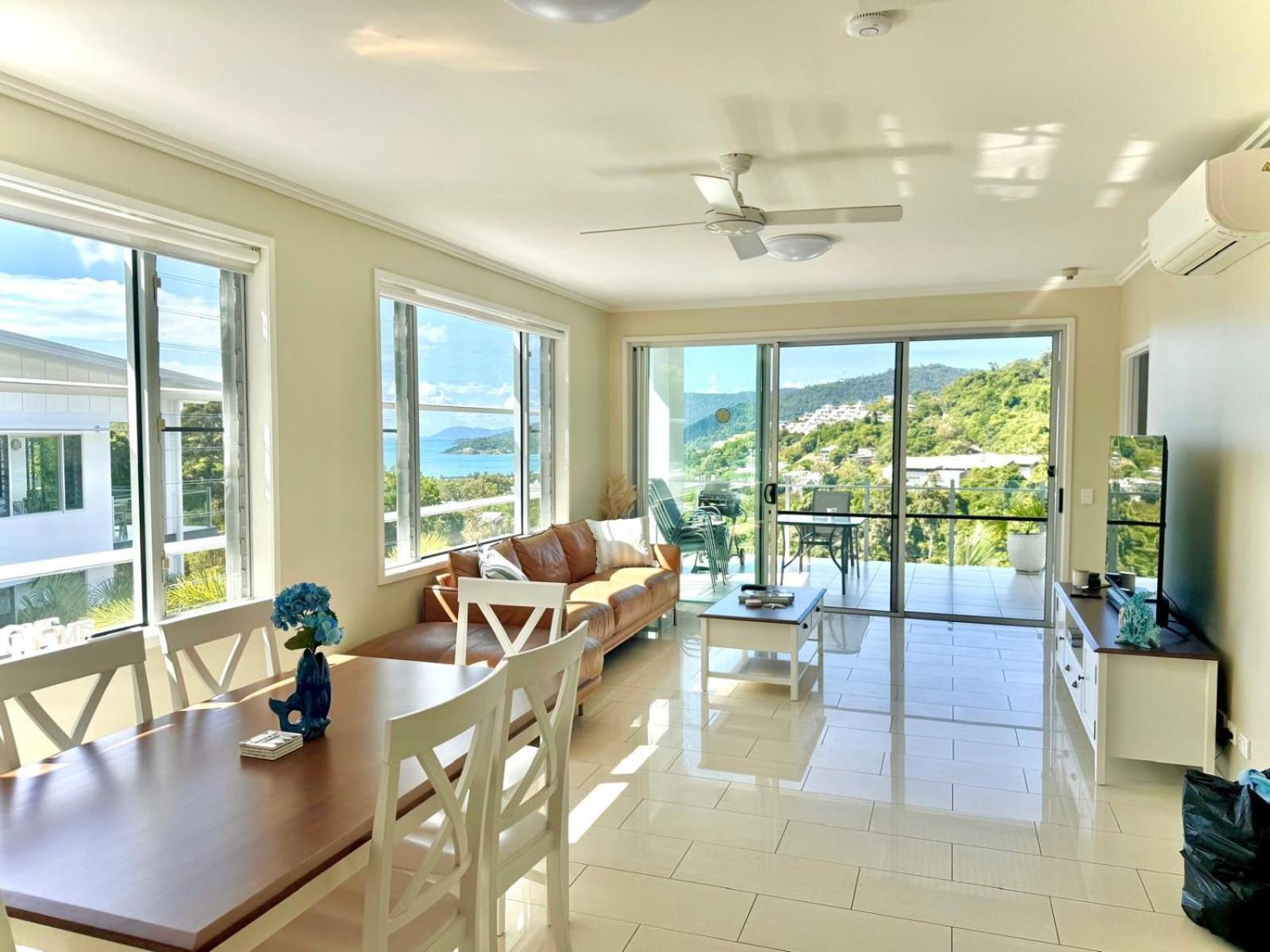 Airlie Summit Apartments Airlie Beach Exterior foto